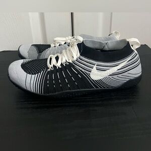 Nike Free Hyperfeel TR ‘Black Summit White’ Size 9.5 638073 001